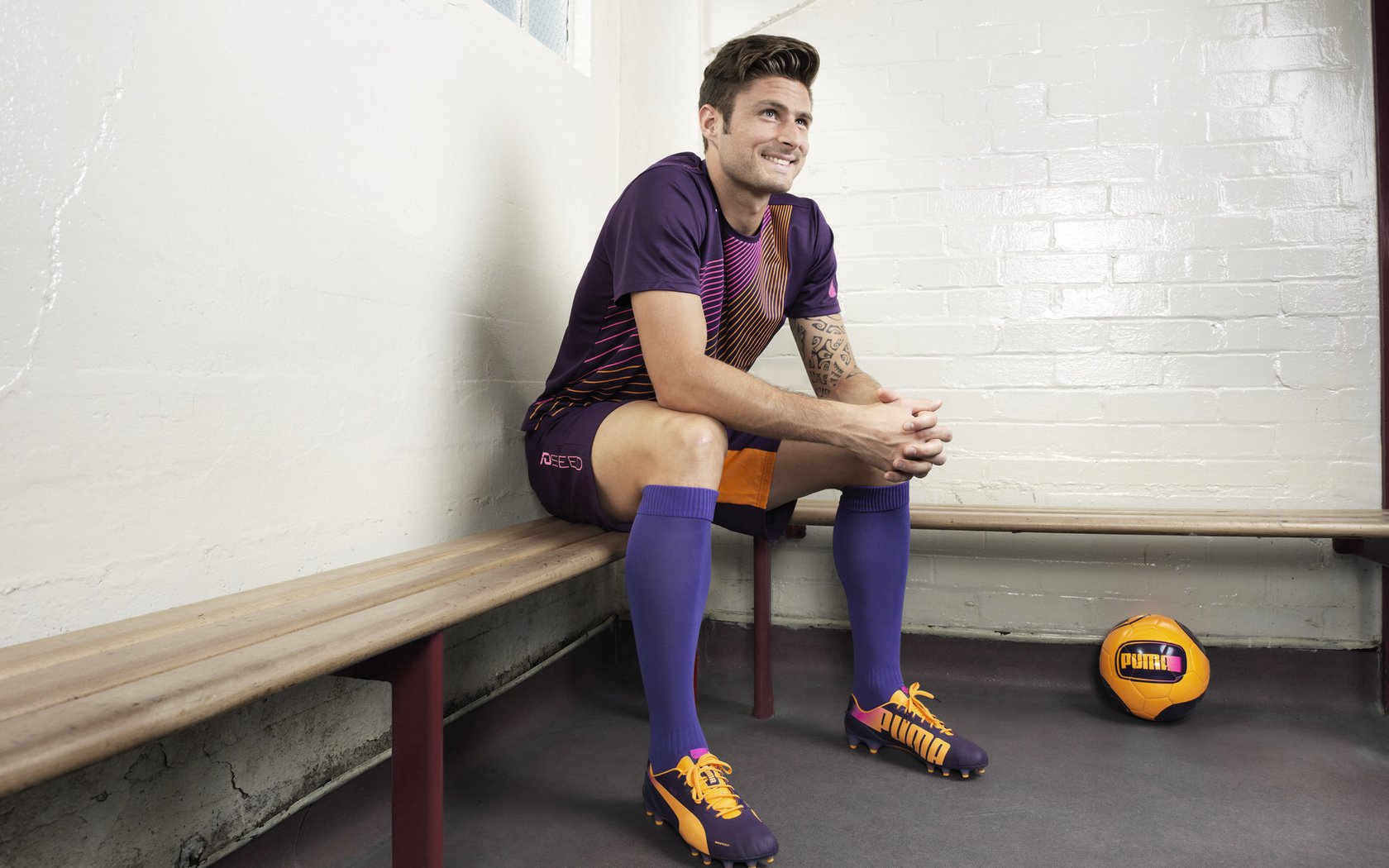 球员精神状态积极，迎难而上展现冠军气质，球队精神达到90